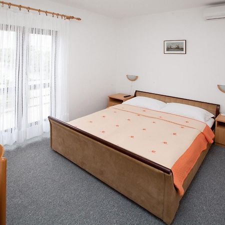 Bed and Breakfast Pansion Maria Zadar Zimmer foto